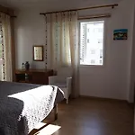 Spacious In Centre