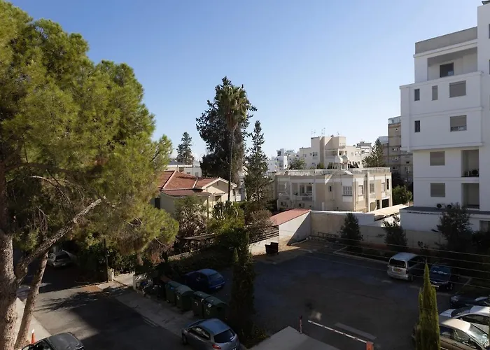 Spacious In Centre Appartement