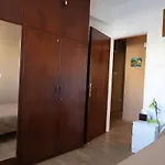 Spacious In Centre Apartman