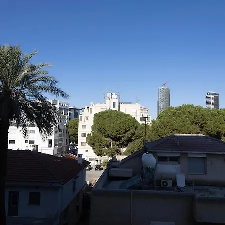 Apartment Spacious In Centre Nicosia