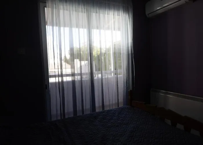 Spacious In Centre Apartment Nicosia